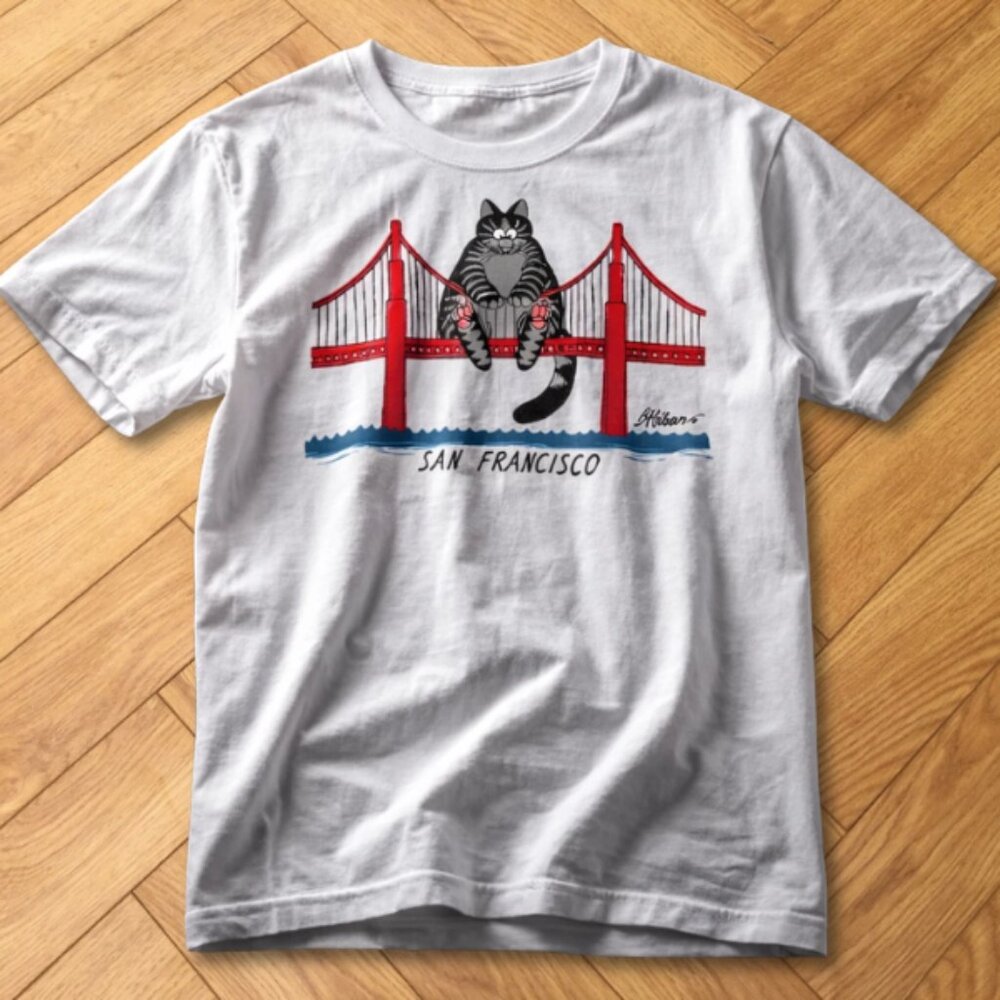 San Francisco Golden Gate Bridge Cat Graphic Tee